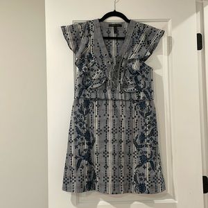 BCBG Maxazria embroidered dress. Size XXS